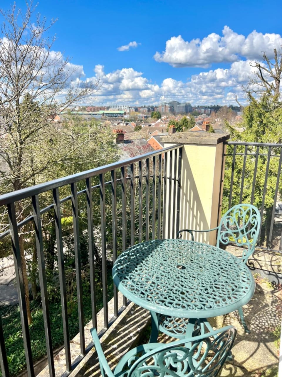 Balcony/Terrace, City view