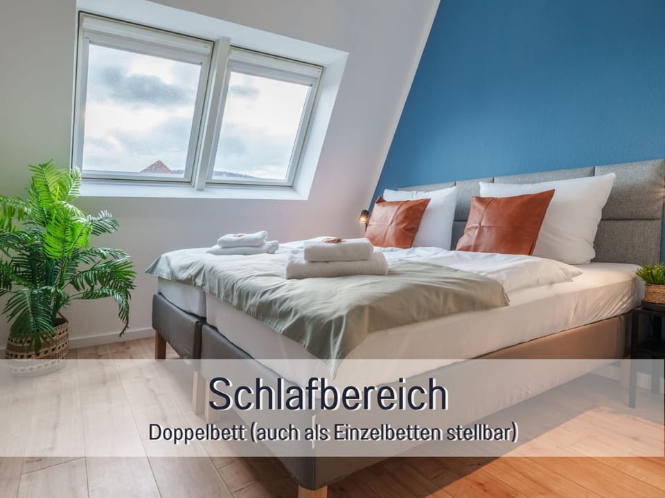 Bedroom, towels, wardrobe