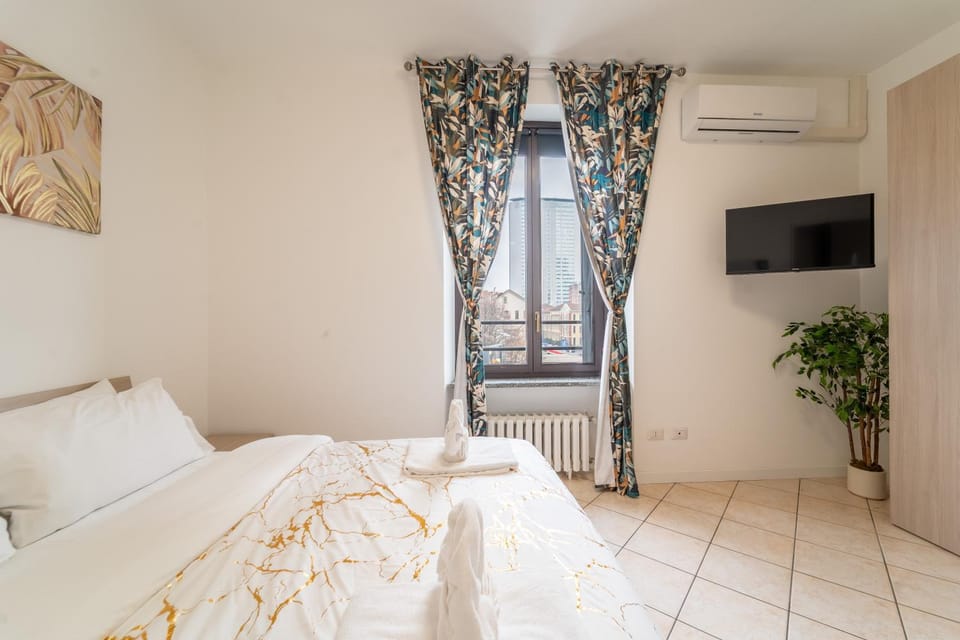 TV and multimedia, Photo of the whole room, Evening entertainment, Bedroom, air conditioner