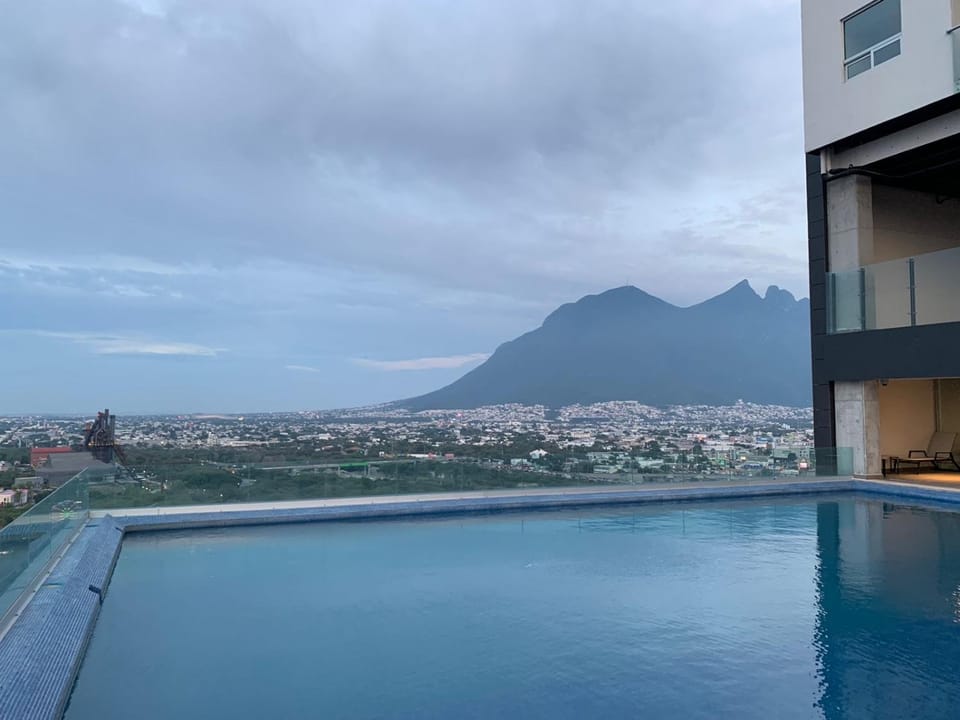 Puntacero 1906 @fundidora Apartment in Monterrey
