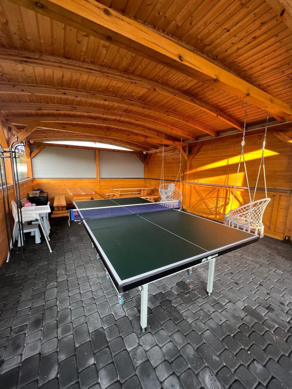 Game Room, Table tennis