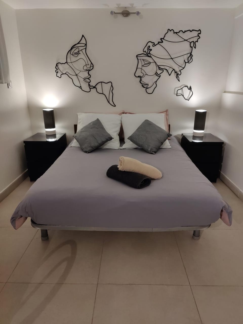 L'Escapade Enchantée Paris-Disneyland Bed and Breakfast in Noisy-le-Grand