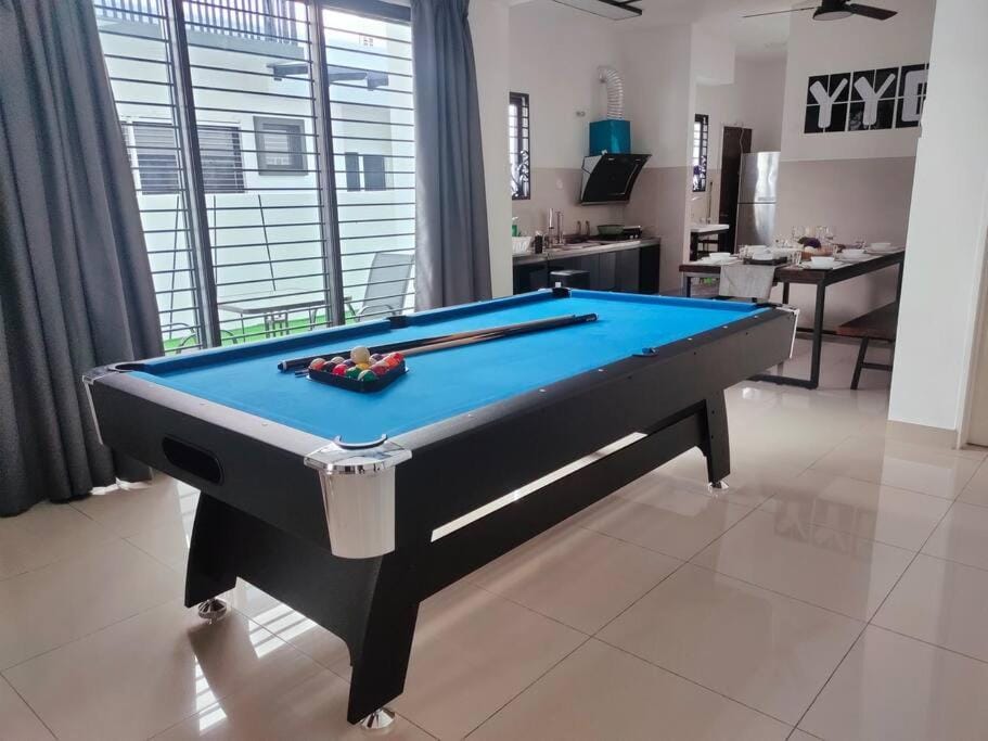 Billiard