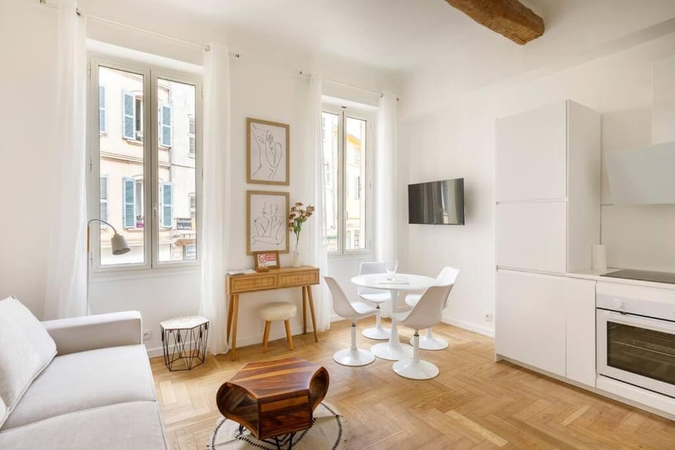 2chambres 2 salles de bains Palais des Festivals Apartment in Cannes