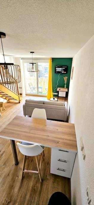 T3 Duplex Thonon Centre - Parking - Gare - Thermes Apartment in Thonon-les-Bains