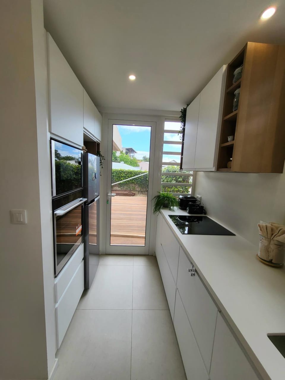 Natural landscape, Kitchen or kitchenette, minibar, stove