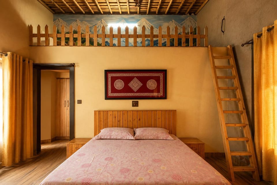 Ramashray - Mud House Living House in Uttarakhand