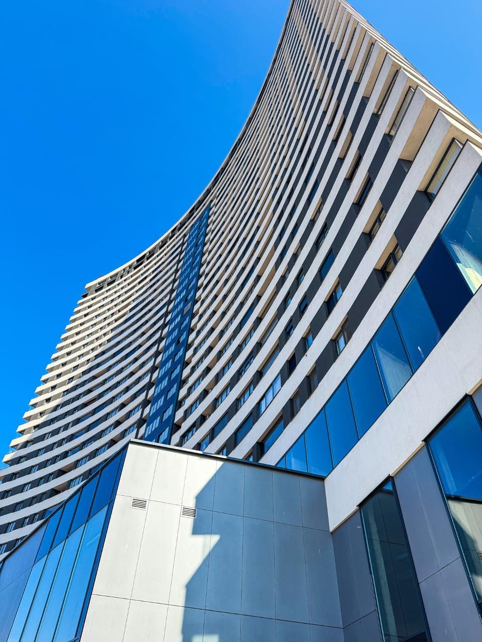 Chic Sarajevo Tower - Prime Spot Apartment in Sarajevo