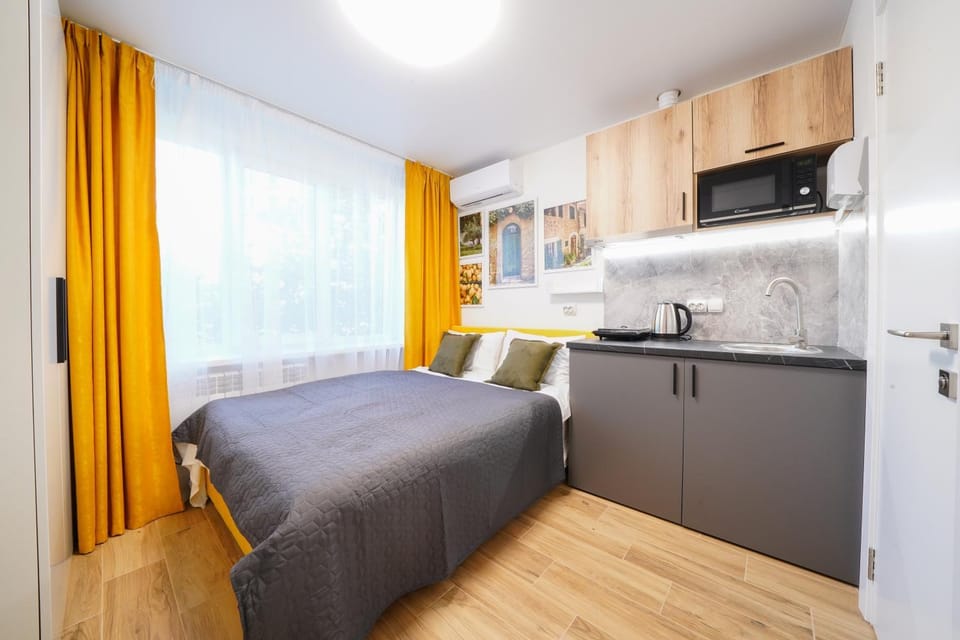 Kitchen or kitchenette, Bedroom, minibar