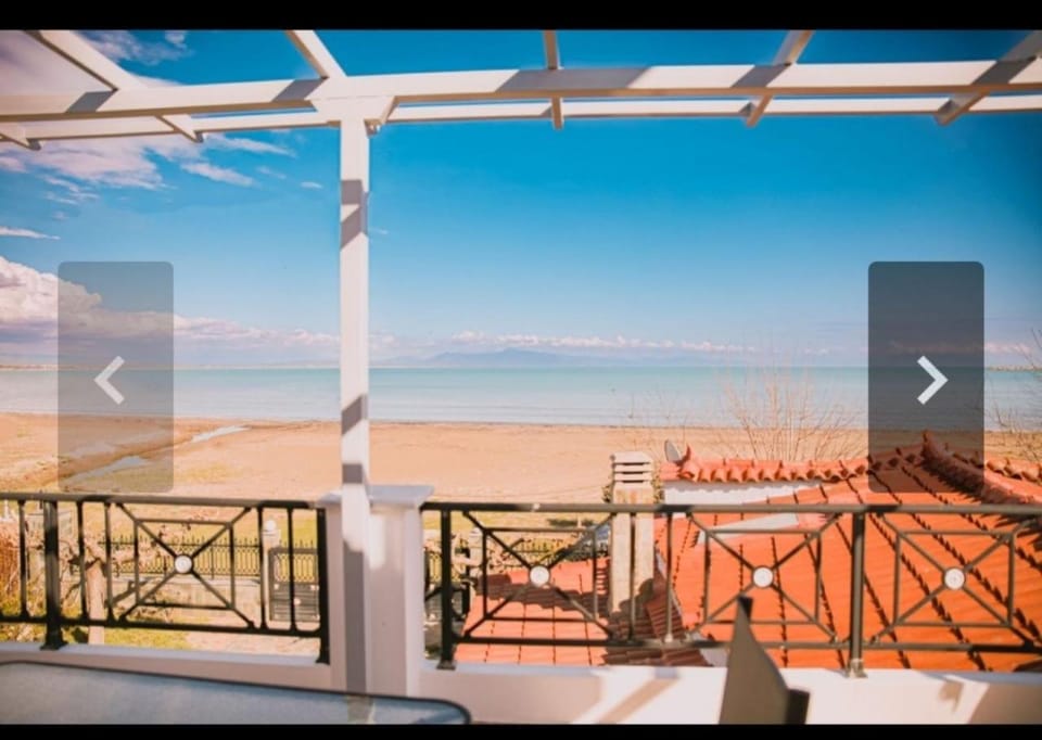 Day, Balcony/Terrace, Balcony/Terrace, Beach, Sea view, Sea view, Entertainment