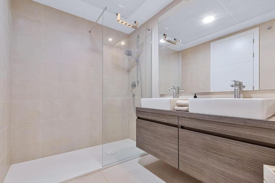 Apartment with big pool and close to beach! Apartment in Fuengirola