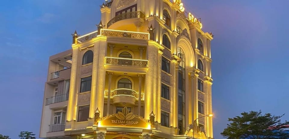 Property building, Night