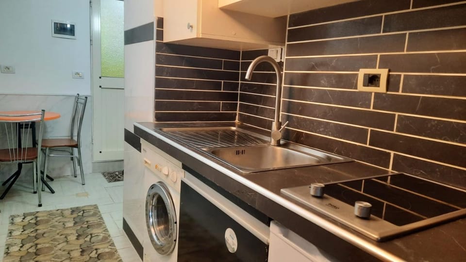 Lovely apt.0-1 Apartment in Tirana