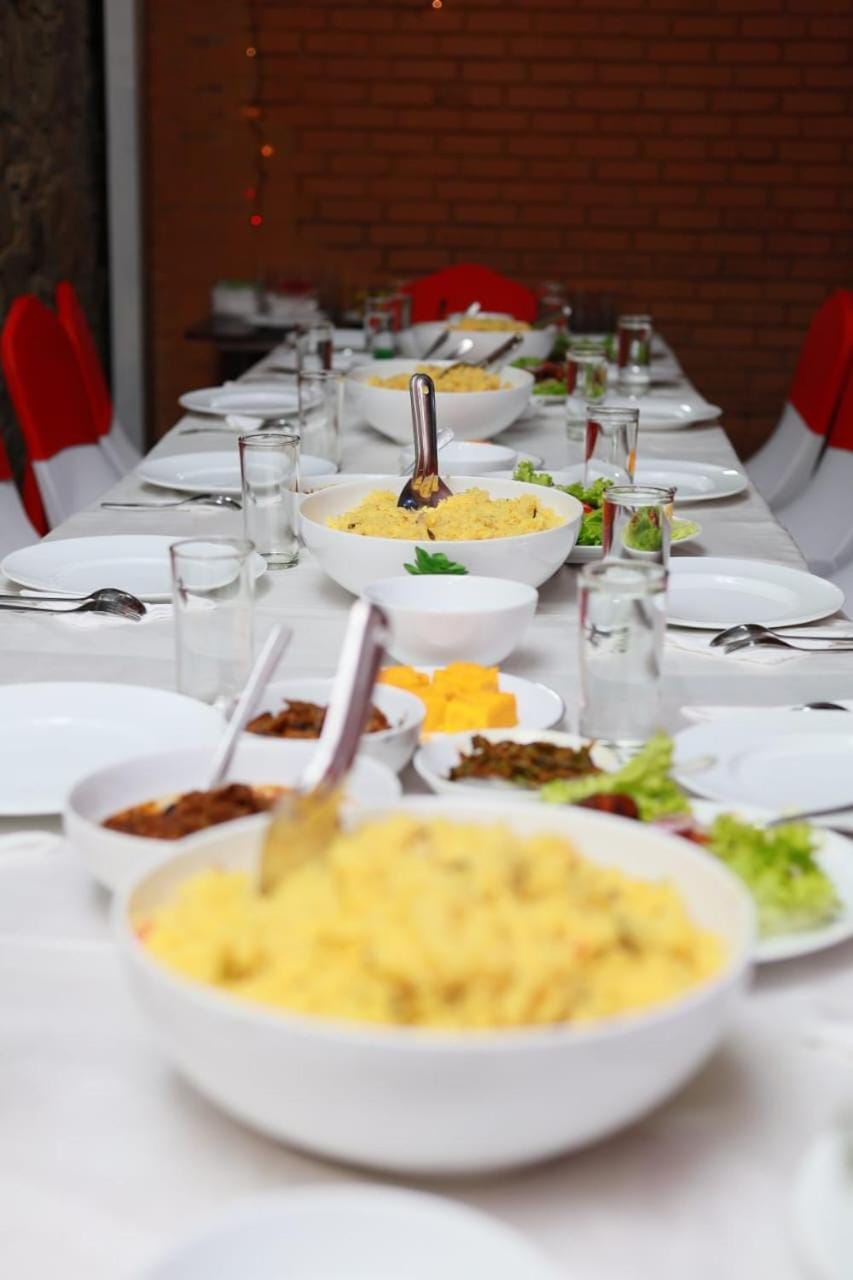 Restaurant/places to eat, Food and drinks, Banquet/Function facilities, Food, Lunch, Dinner, Drinks