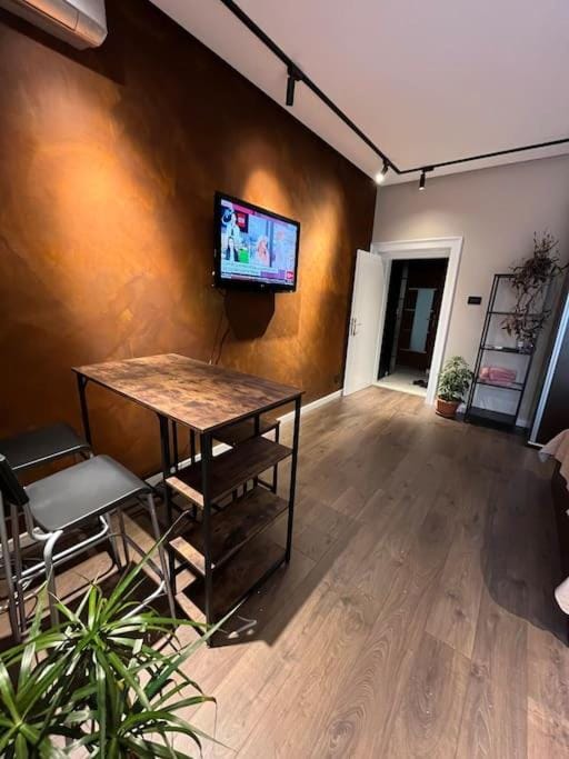 TV and multimedia, Dining area