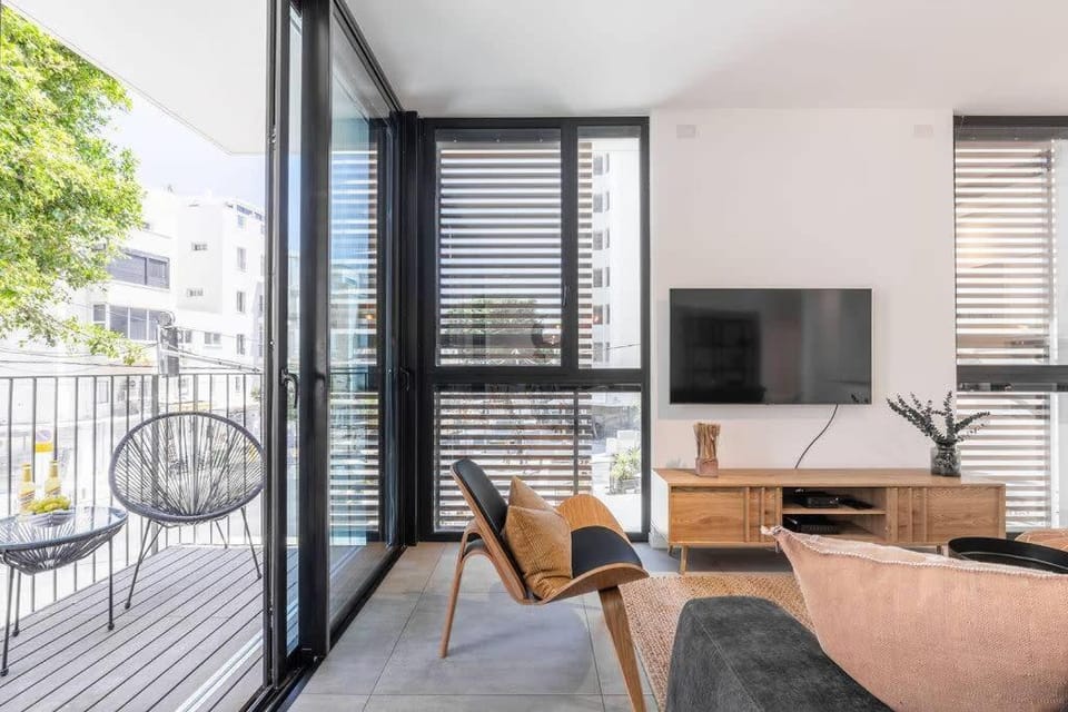 Gordon Beach by Five Stay Apartment in Tel Aviv-Yafo