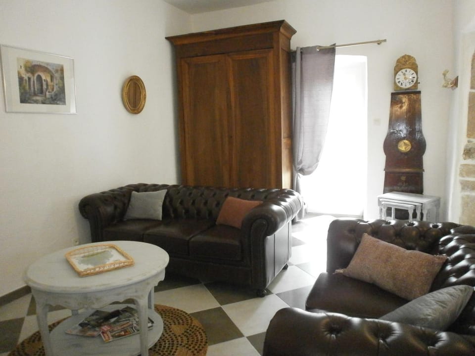 LE GRAND CHENE House in Provence-Alpes-Côte d'Azur