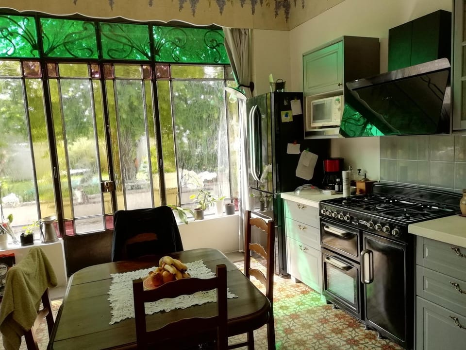 Chez Fleur Bed and Breakfast in Avignon