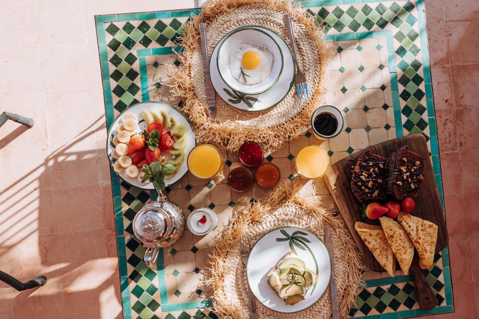 Patio, Meals, Breakfast