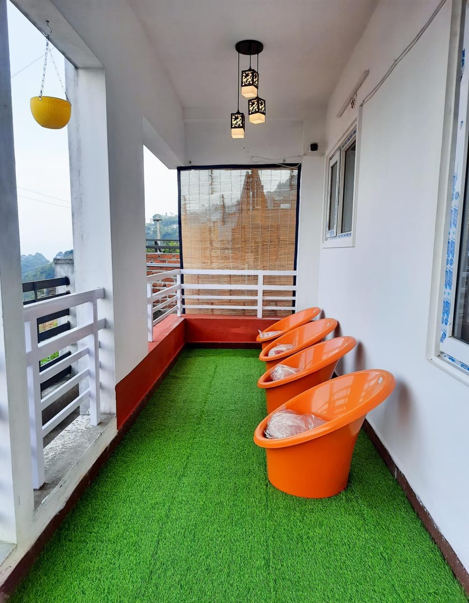 View (from property/room), Balcony/Terrace, Seating area
