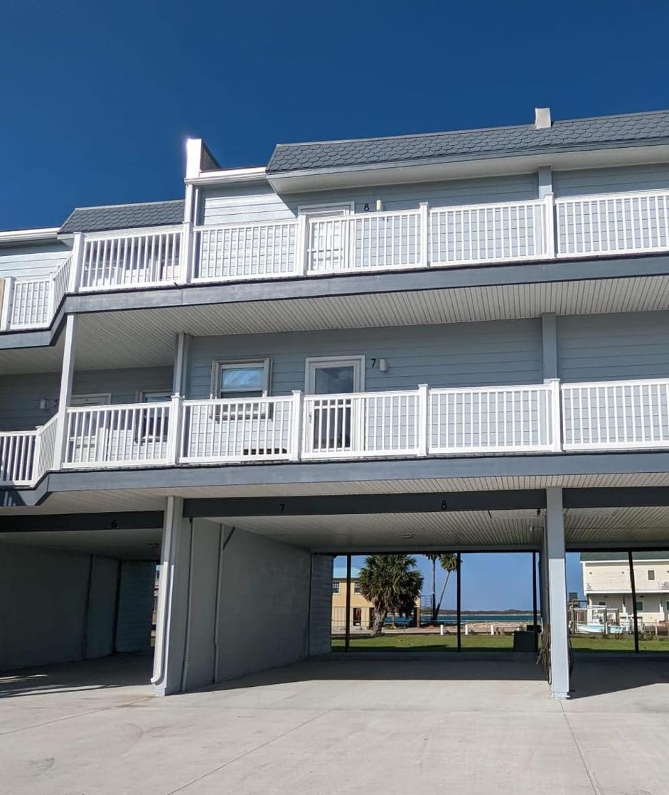 Bay Tree D78 - Dolphin Decks House in Port Aransas