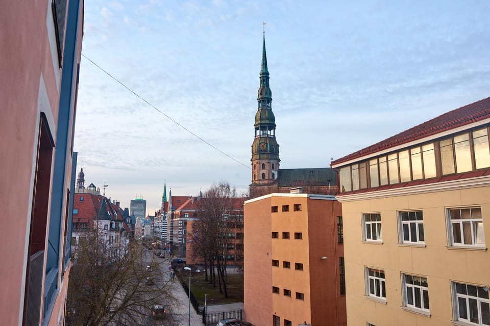View (from property/room), City view