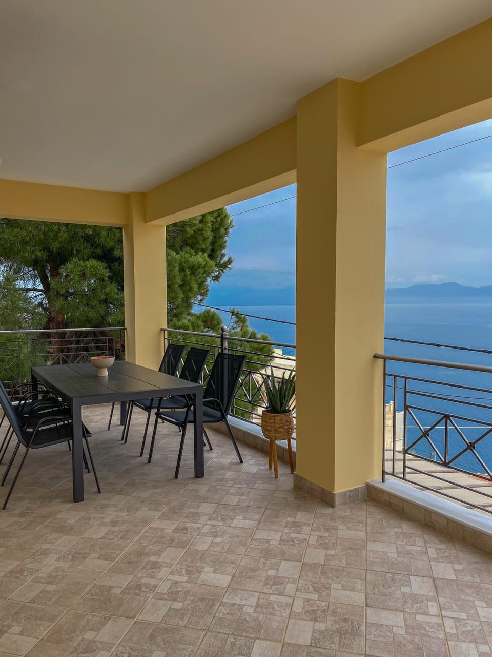 View (from property/room), Balcony/Terrace