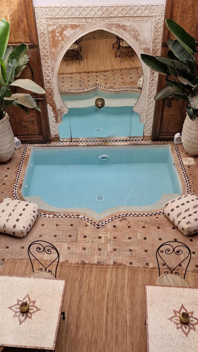Swimming pool, Swimming pool