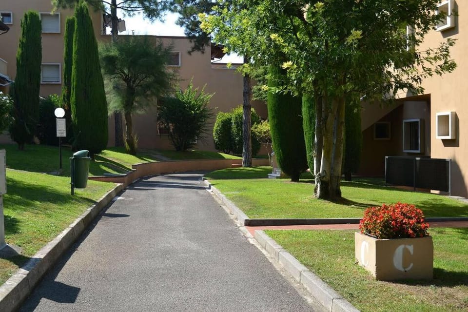Blue Duck Garda Lake Apartment in Peschiera del Garda