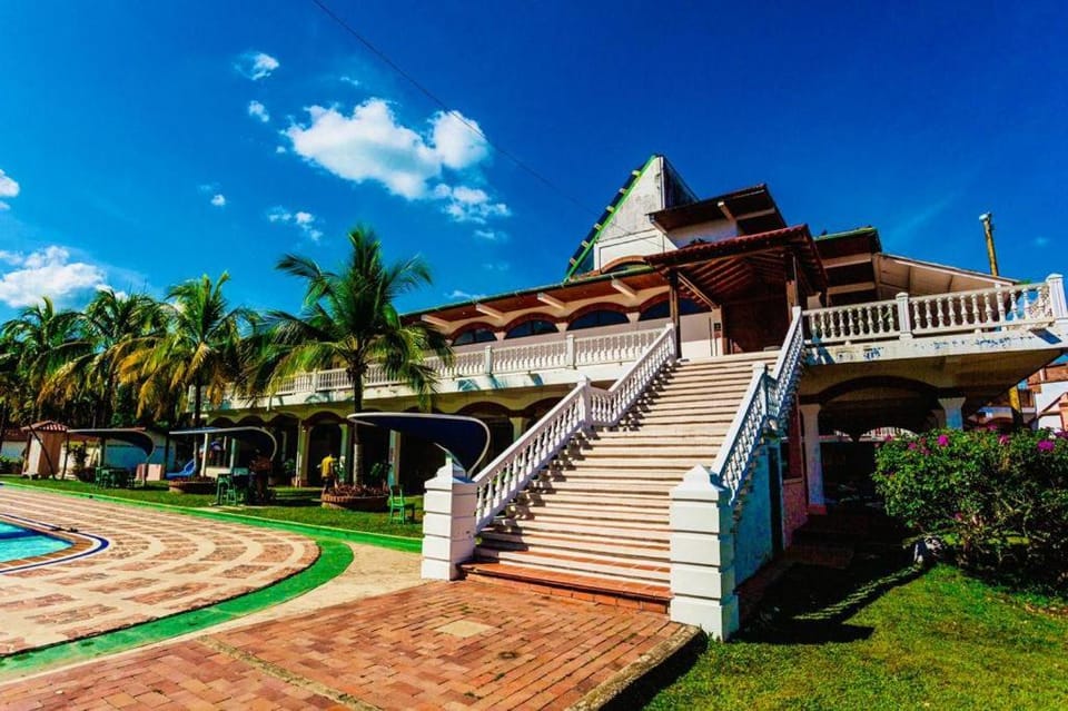 Hotel Sunrise By Hype Hotel in Villavicencio