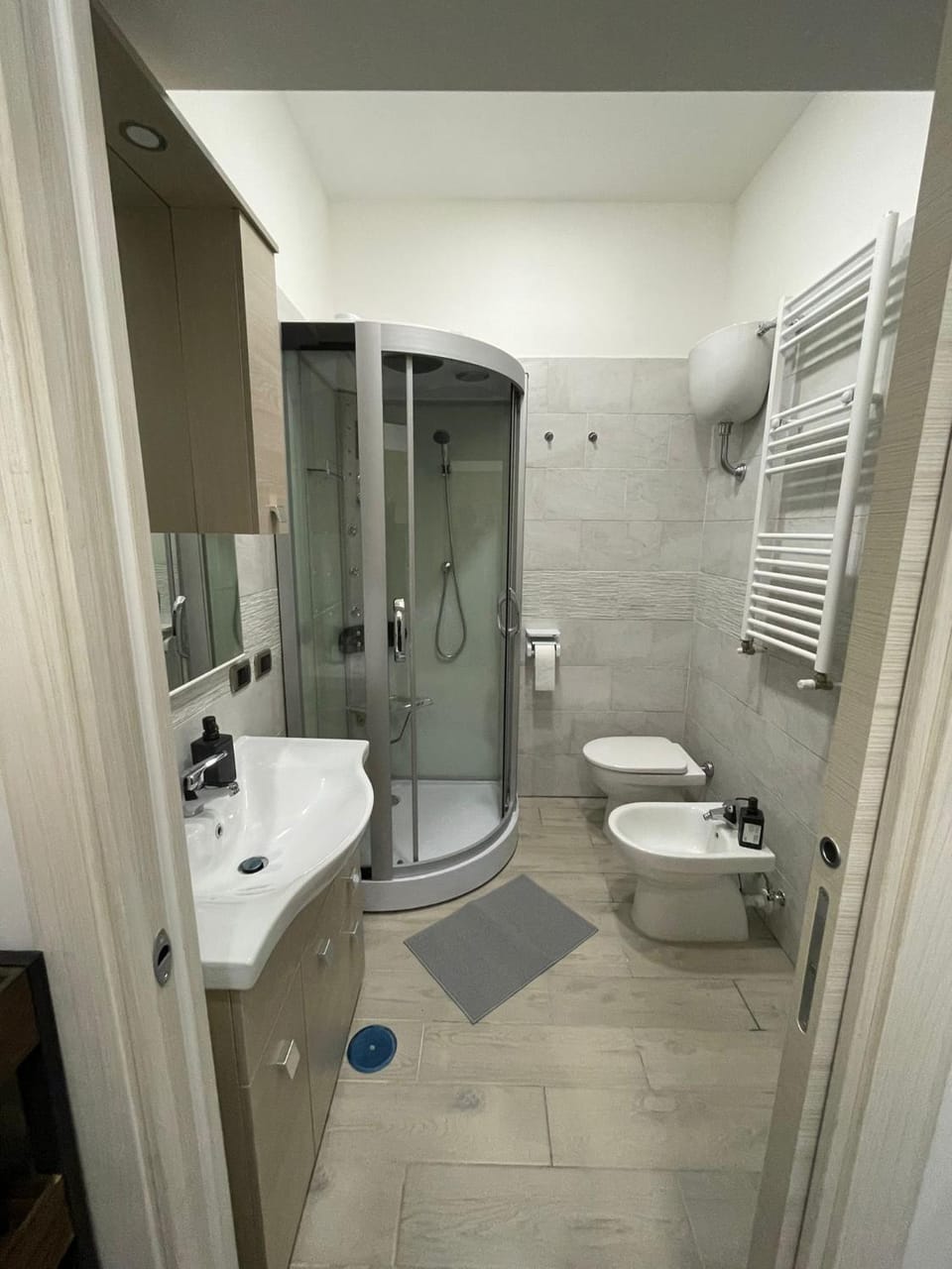 Shower, Toilet, Bathroom, bidet