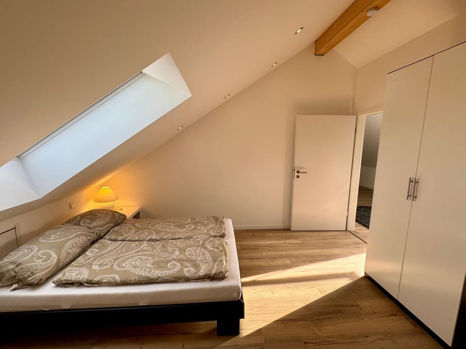 Bed, Photo of the whole room, Bedroom, wardrobe