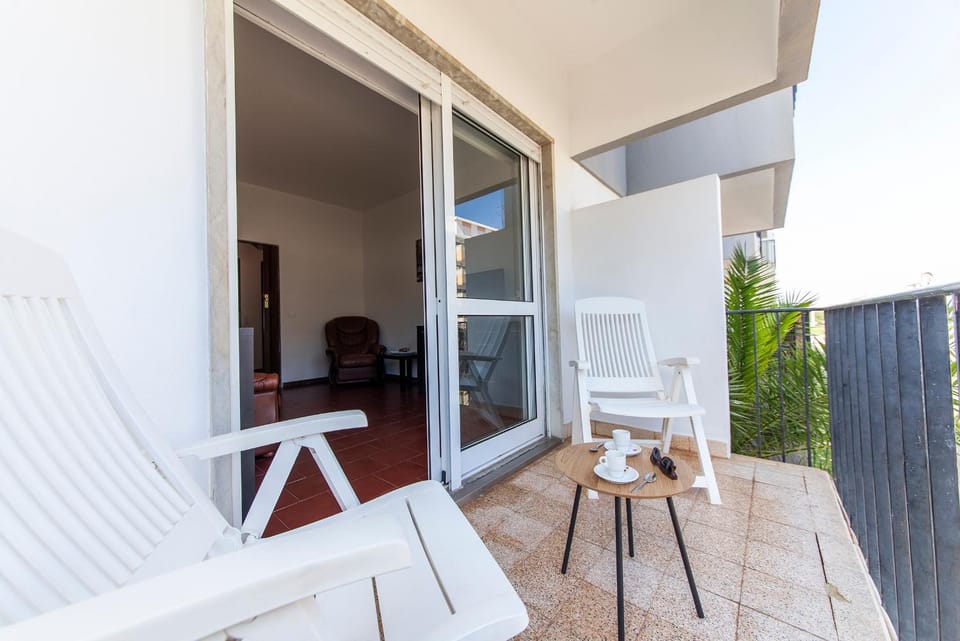 Balcony/Terrace, Dining area