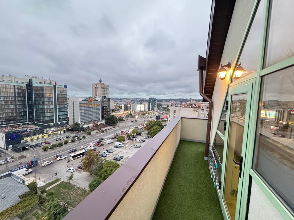 View (from property/room), Balcony/Terrace