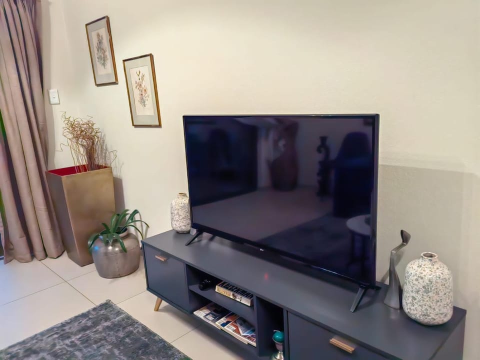 Classy and cosy Apt - Dainfern Apartment in Sandton