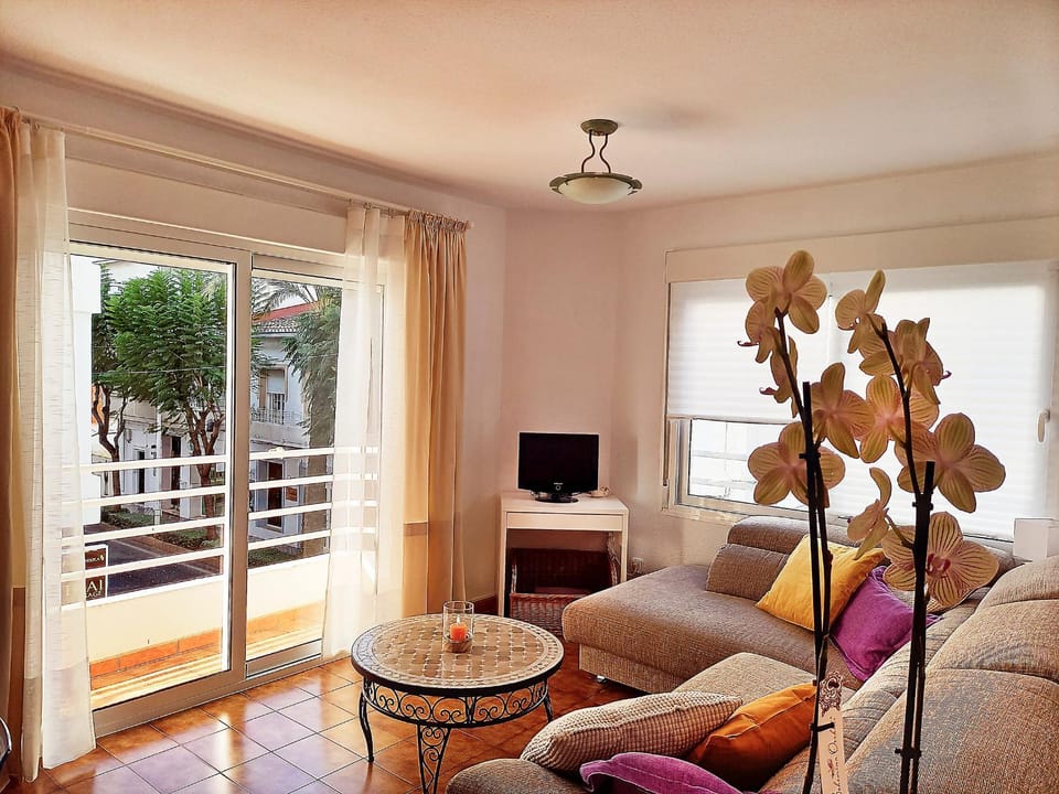 Balcony/Terrace, Living room