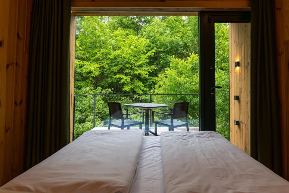 Bed, View (from property/room), Balcony/Terrace, Photo of the whole room, Dining area, Bedroom