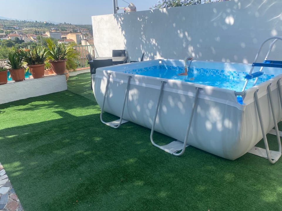Day, Natural landscape, Pool view, Swimming pool