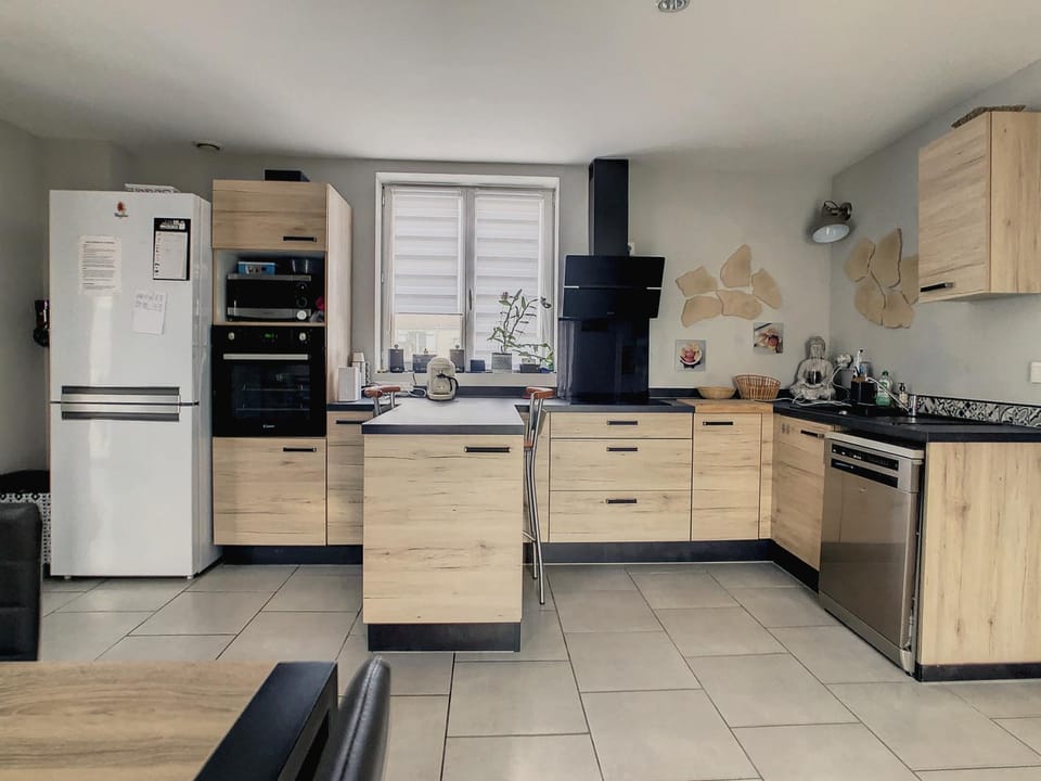 Maison piscine proche La Rochelle House in Nouvelle-Aquitaine