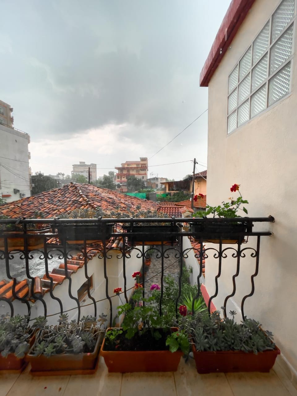 Property building, Day, View (from property/room), Balcony/Terrace, City view