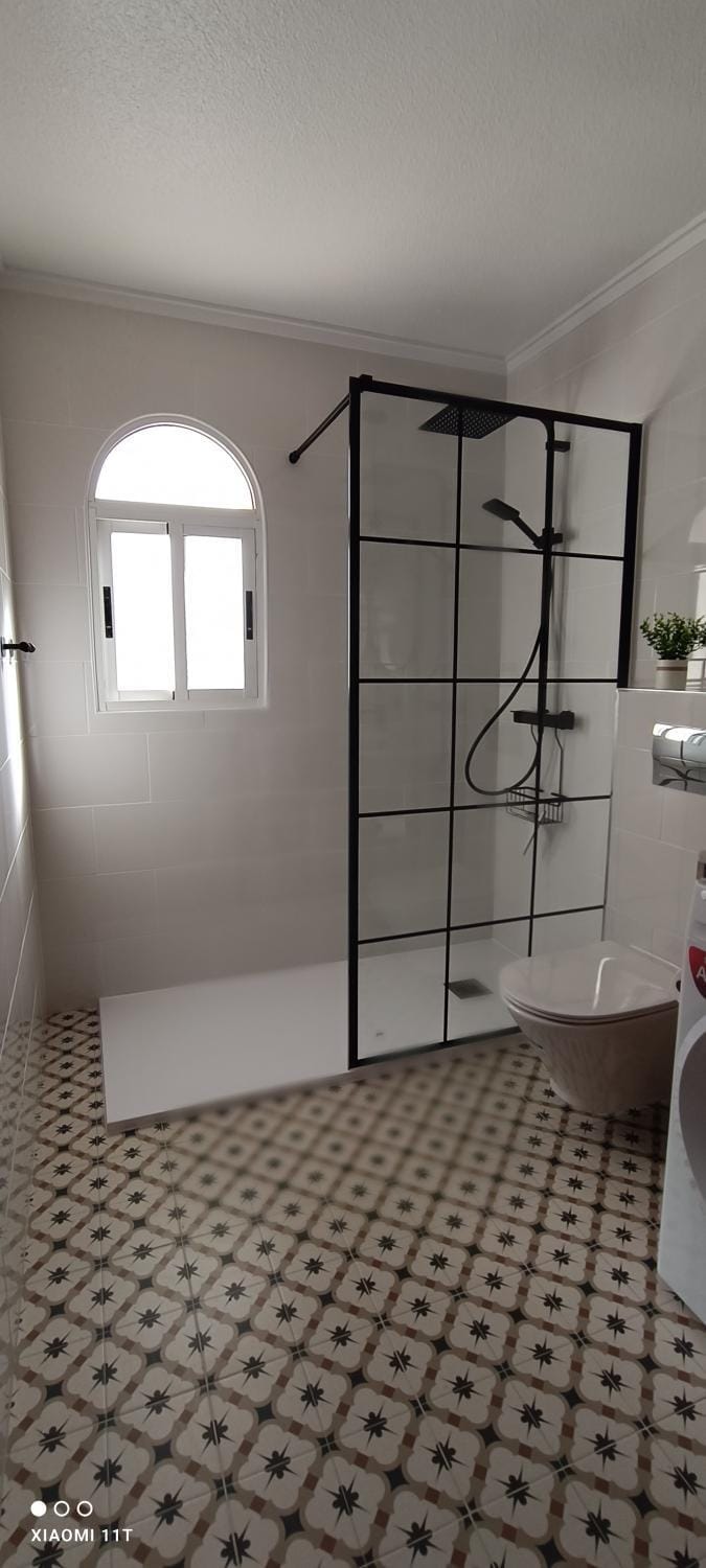 Shower, Toilet, Bathroom, washing machine, washing machine