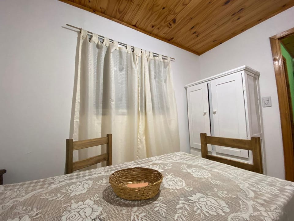 Casa estilo Americana Bruno - a 15 min del Aeropuerto Apartment in Uruguay