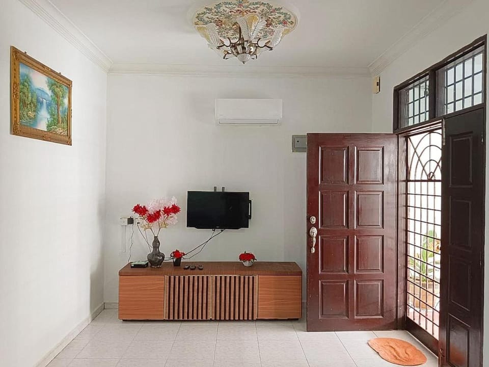HELLO HOMESTAY House in Penang