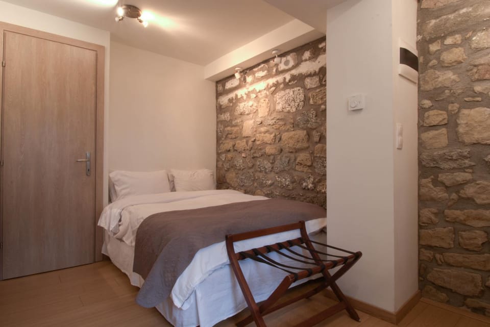 1951 Suites - Standard Room Apartment in Kalabaka