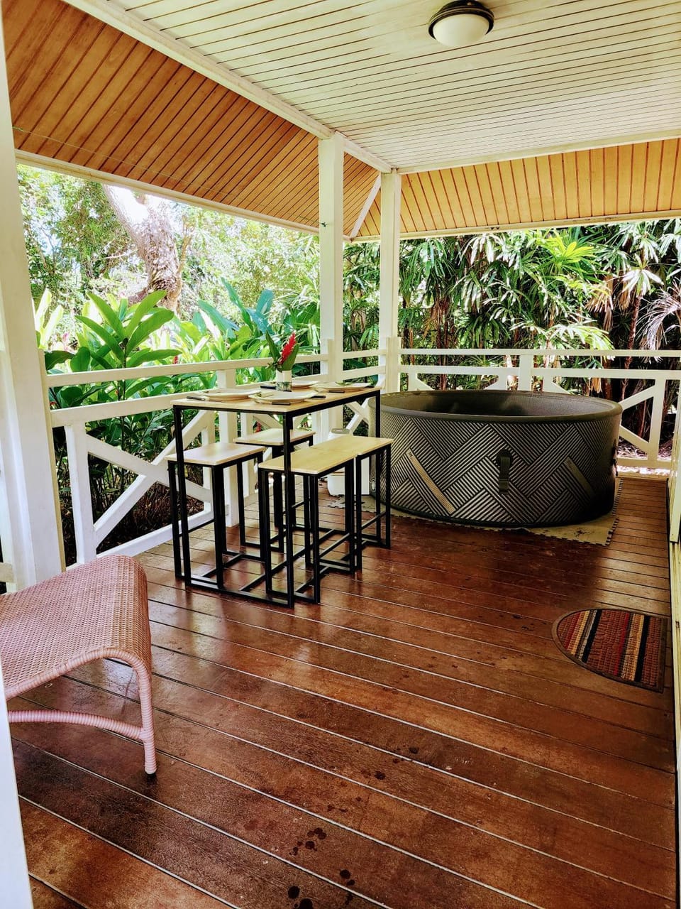Patio, Spa and wellness centre/facilities