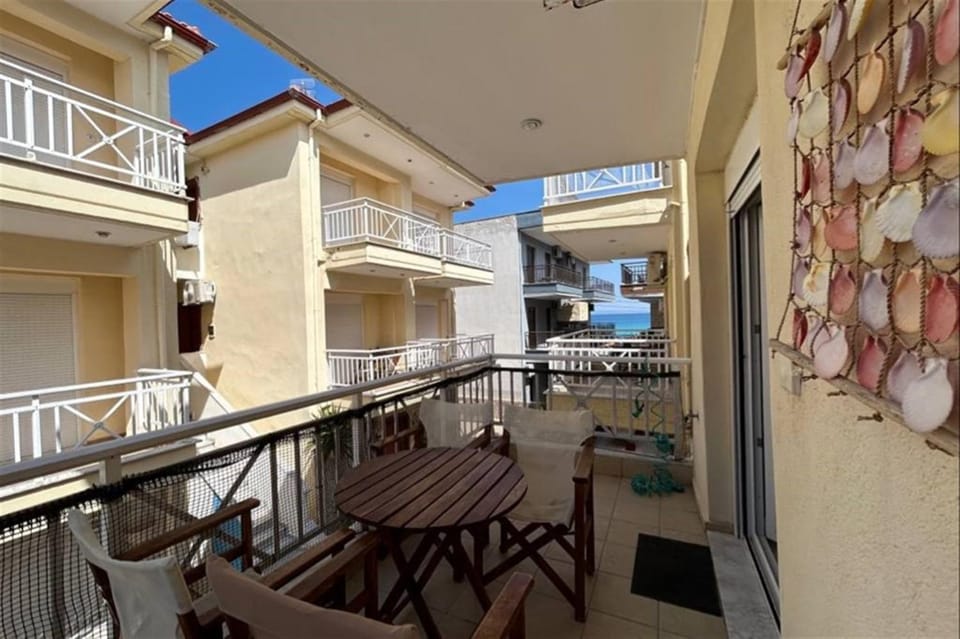 Property building, View (from property/room), Balcony/Terrace, Balcony/Terrace