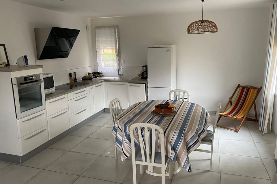 Spacious apartment in the heart of Narbonne Plage Apartment in Narbonne