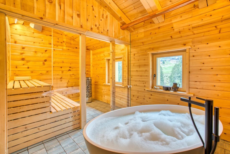 Sauna, Bath