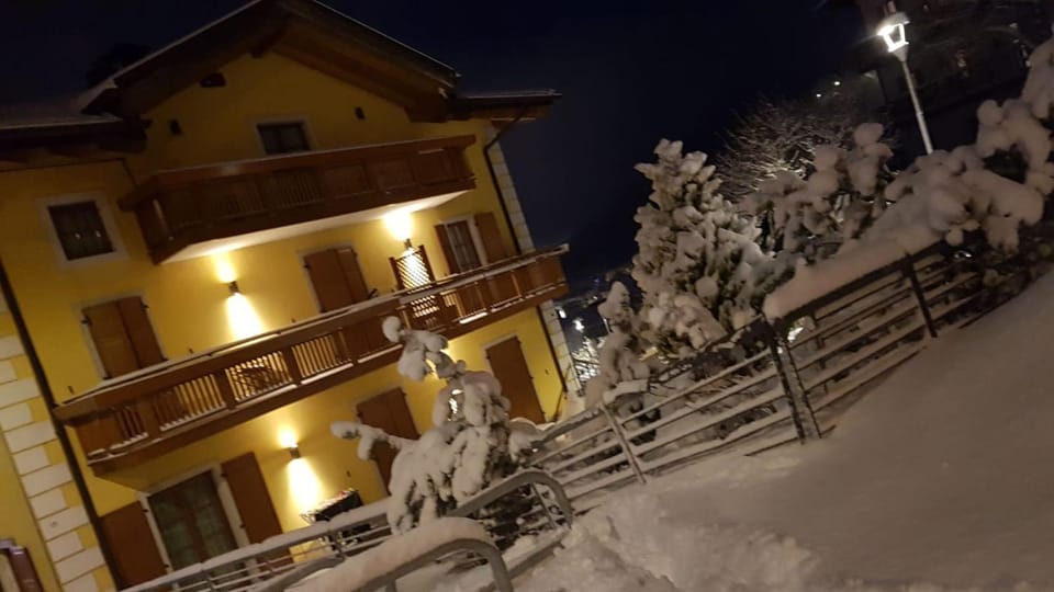 Property building, Winter