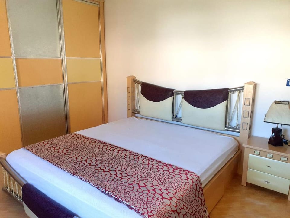 Zenuni Apartaments Vlora Apartment in Vlorë